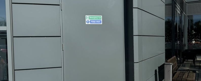 CHOOSING AN AUTOMATIC DOOR